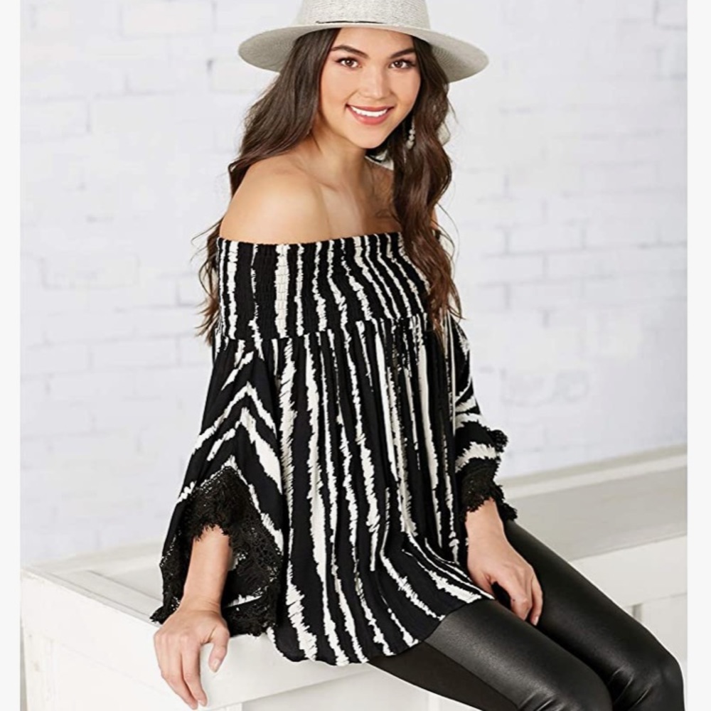 Mud pie off shoulder fringe trim swing top size M/L